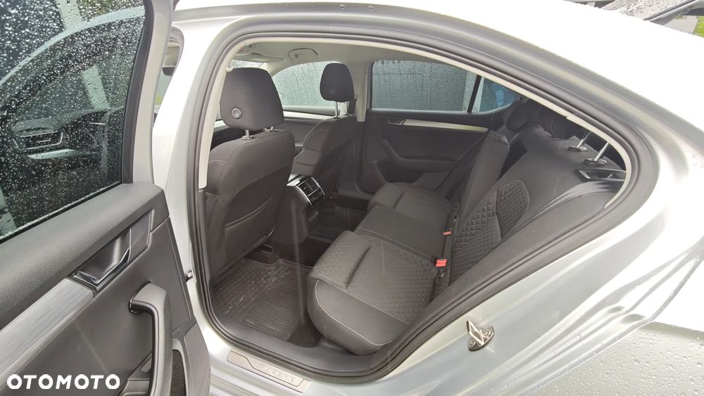 Skoda Superb - 9