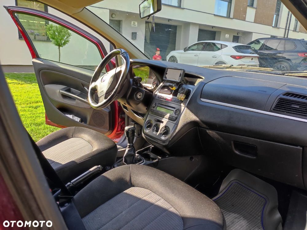Fiat Linea 1.3 MJ 16V Dynamic - 6