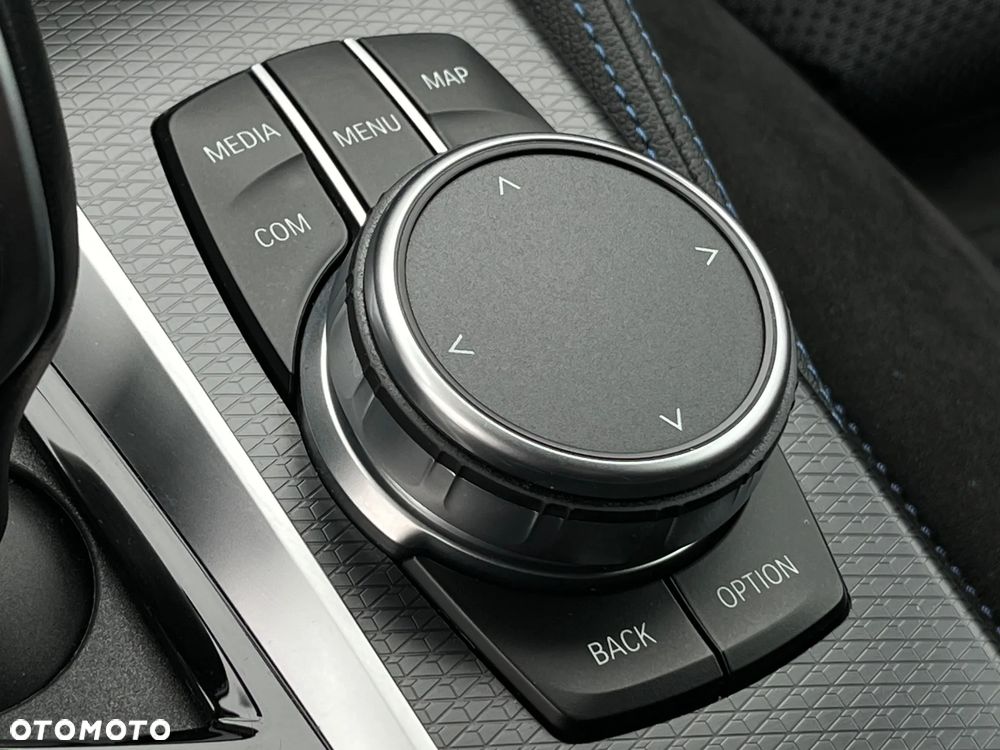 BMW Seria 5 530e M Sport sport - 27