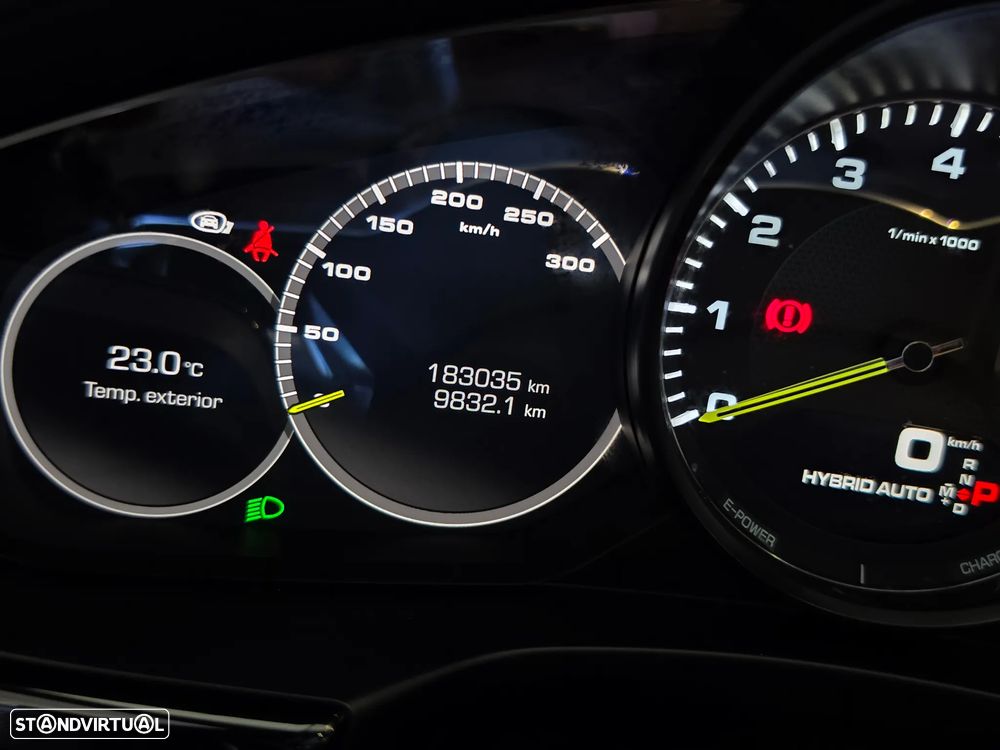 Porsche Panamera S E-Hybrid - 32