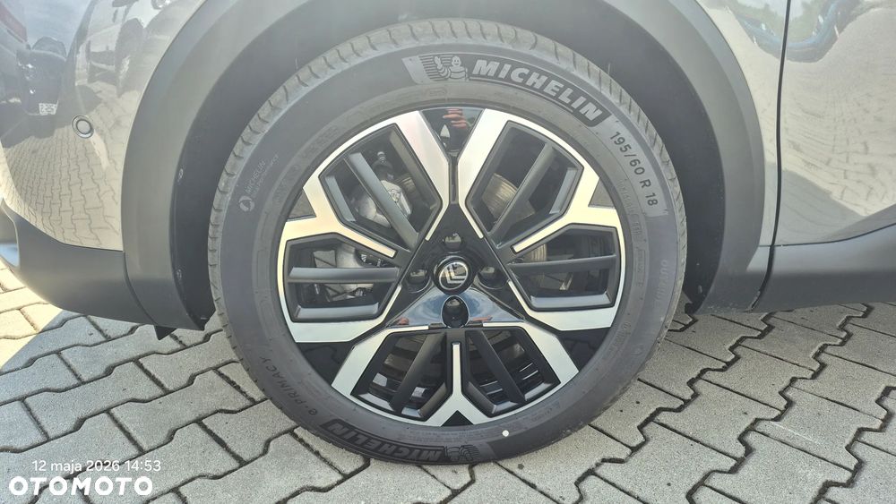 Citroën C4X 1.2 mHEV Max eDCT6 - 8