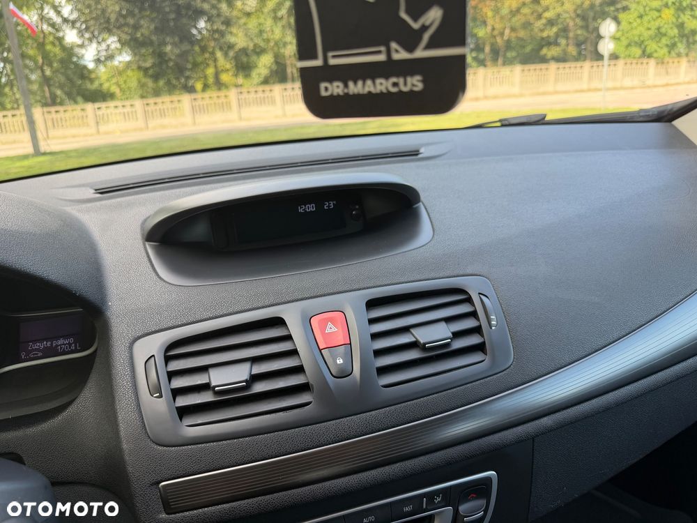 Renault Megane - 12
