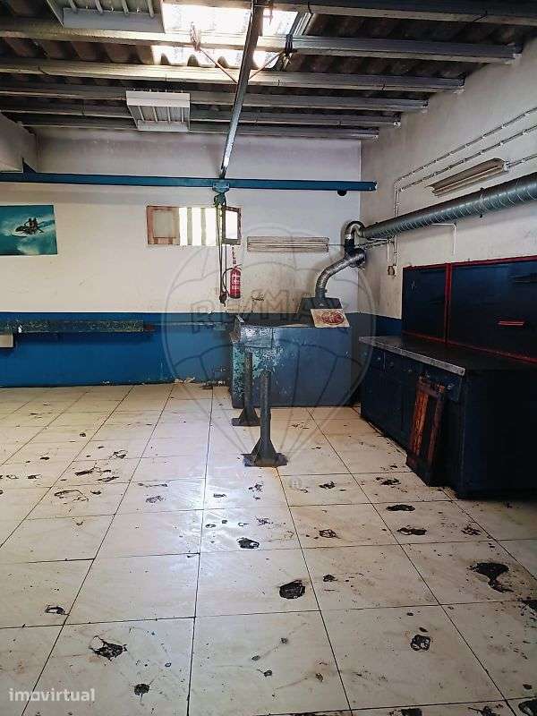 Garagem  para venda - Grande imagem: 2/8