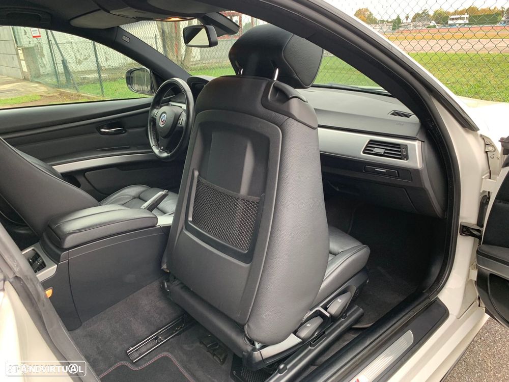 BMW 320 d Coupe Edição M - 22