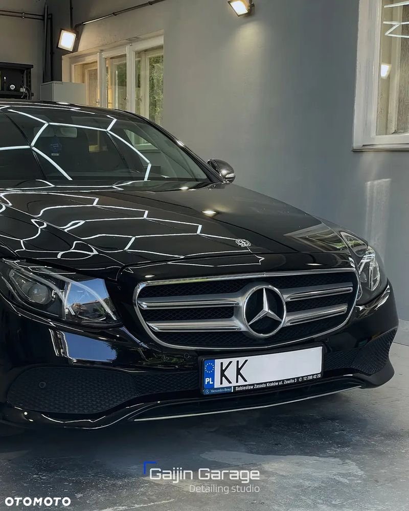 Mercedes-Benz Klasa E 220 d 4-Matic Business Edition 9G-TRONIC - 6