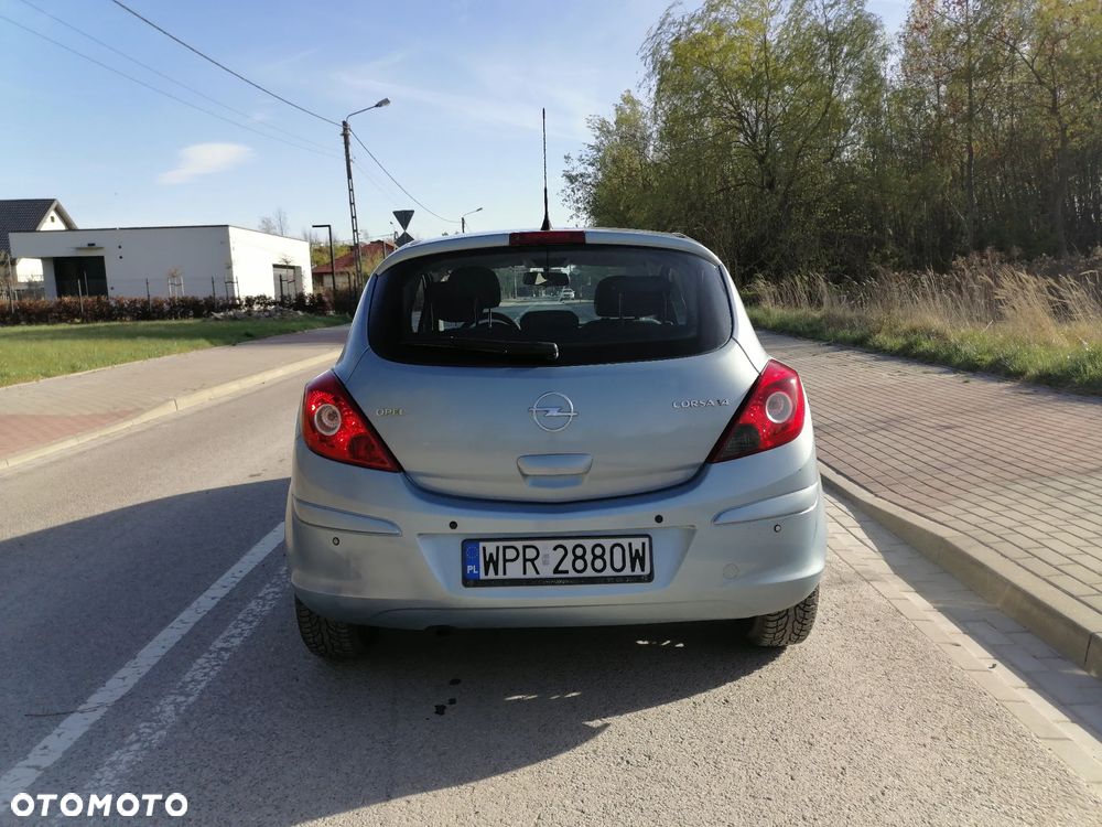 Opel Corsa 1.4 16V Cosmo - 5