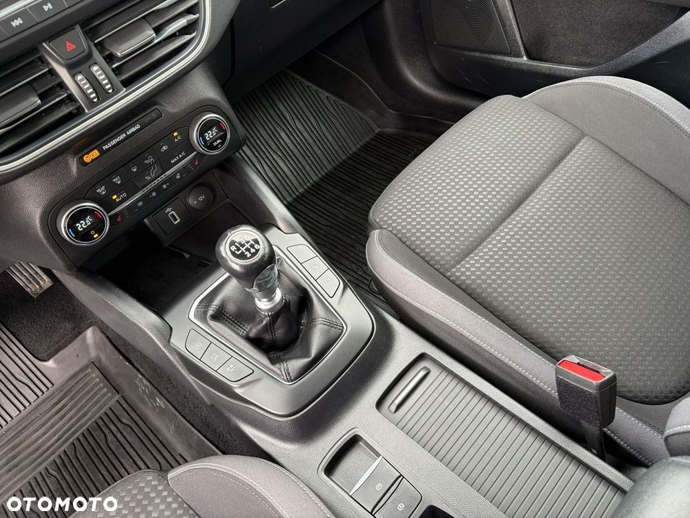 Ford Focus 1.5 EcoBlue Connected - 20