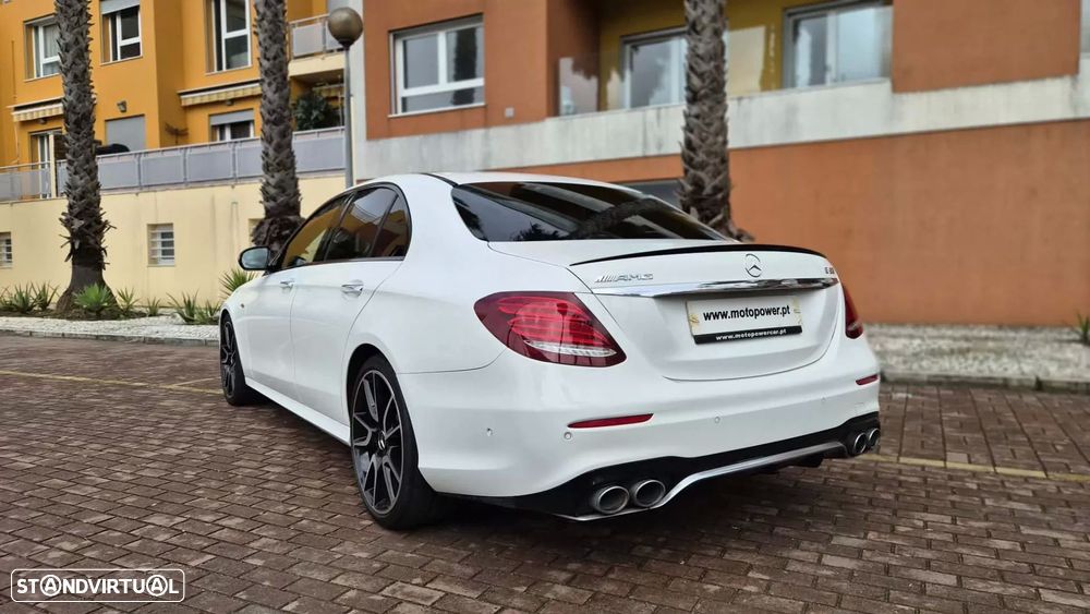 Mercedes-Benz E 53 AMG 4Matic+ - 3