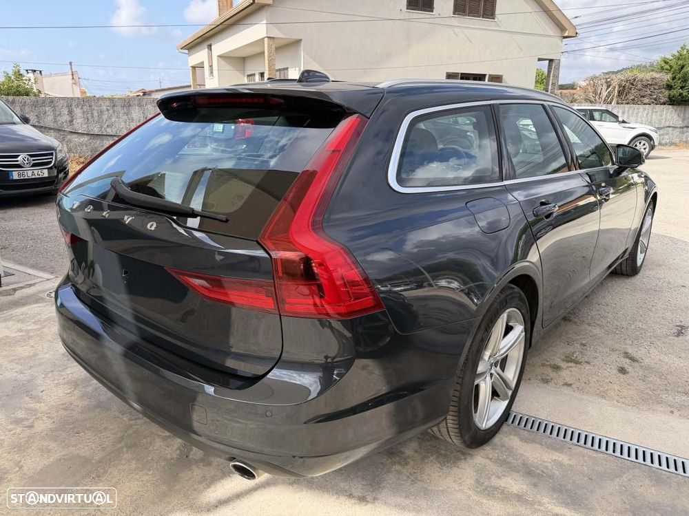 Volvo V90 2.0 D4 Momentum Plus Geartronic - 7