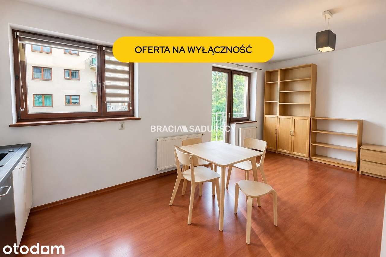 50m2, Krowodrza ul. Rydla, Ogrodzone osiedle