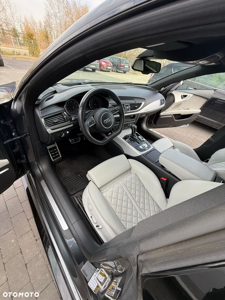 Audi A7 Sportback - 12