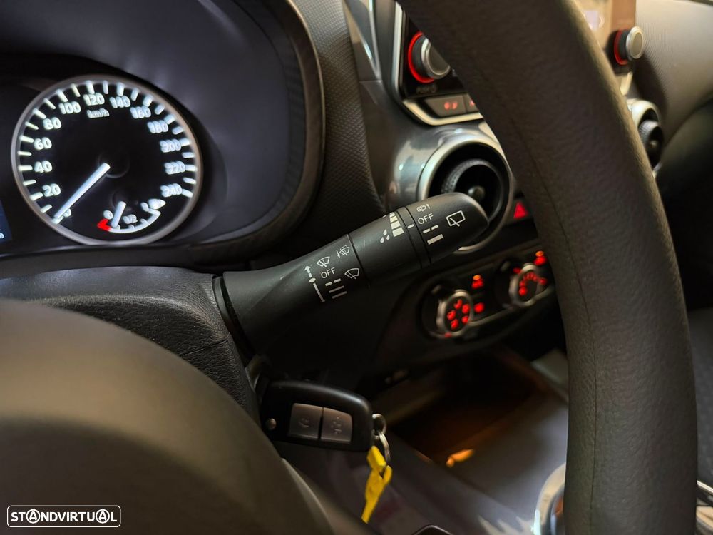 Nissan Juke 1.0 DIG-T Acenta DCT - 20