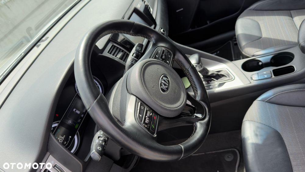 Kia Niro 1.6 GDI Hybrid XL - 30