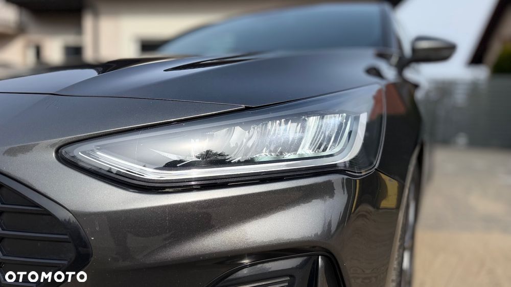 Ford Focus ver-1-0-ecoboost-mhev-st--line - 8