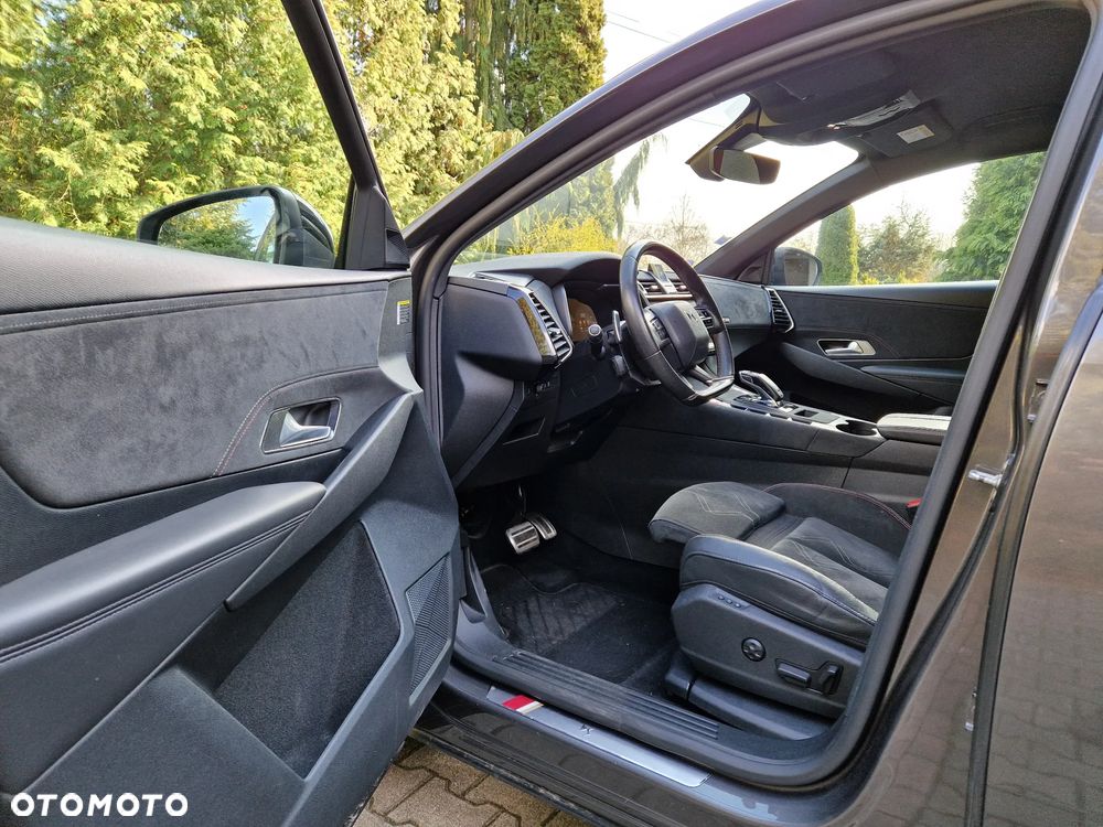 DS Automobiles DS 7 Crossback 1.6 PureTech Performance Line + - 7
