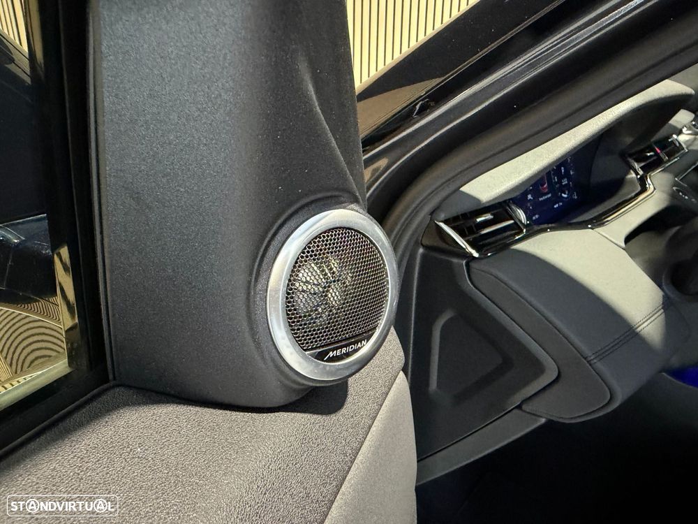 Land Rover Range Rover Evoque P300e R-Dynamic HSE - 17