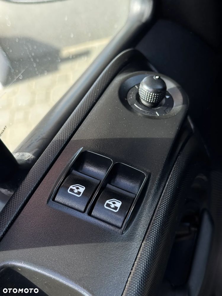 Iveco DAILY 35C16 C 16 - 23