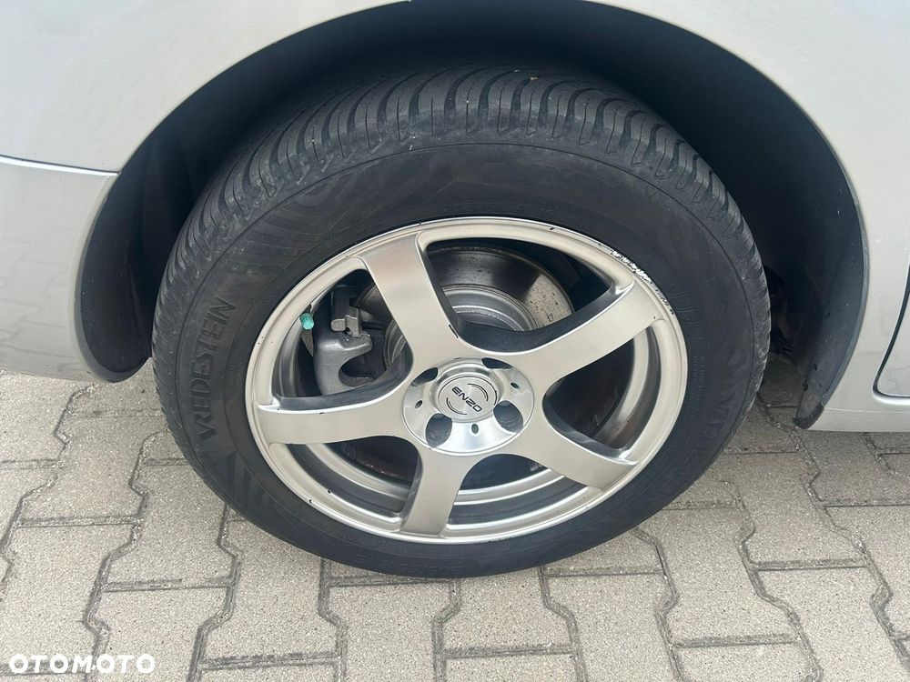 Peugeot Partner - 26