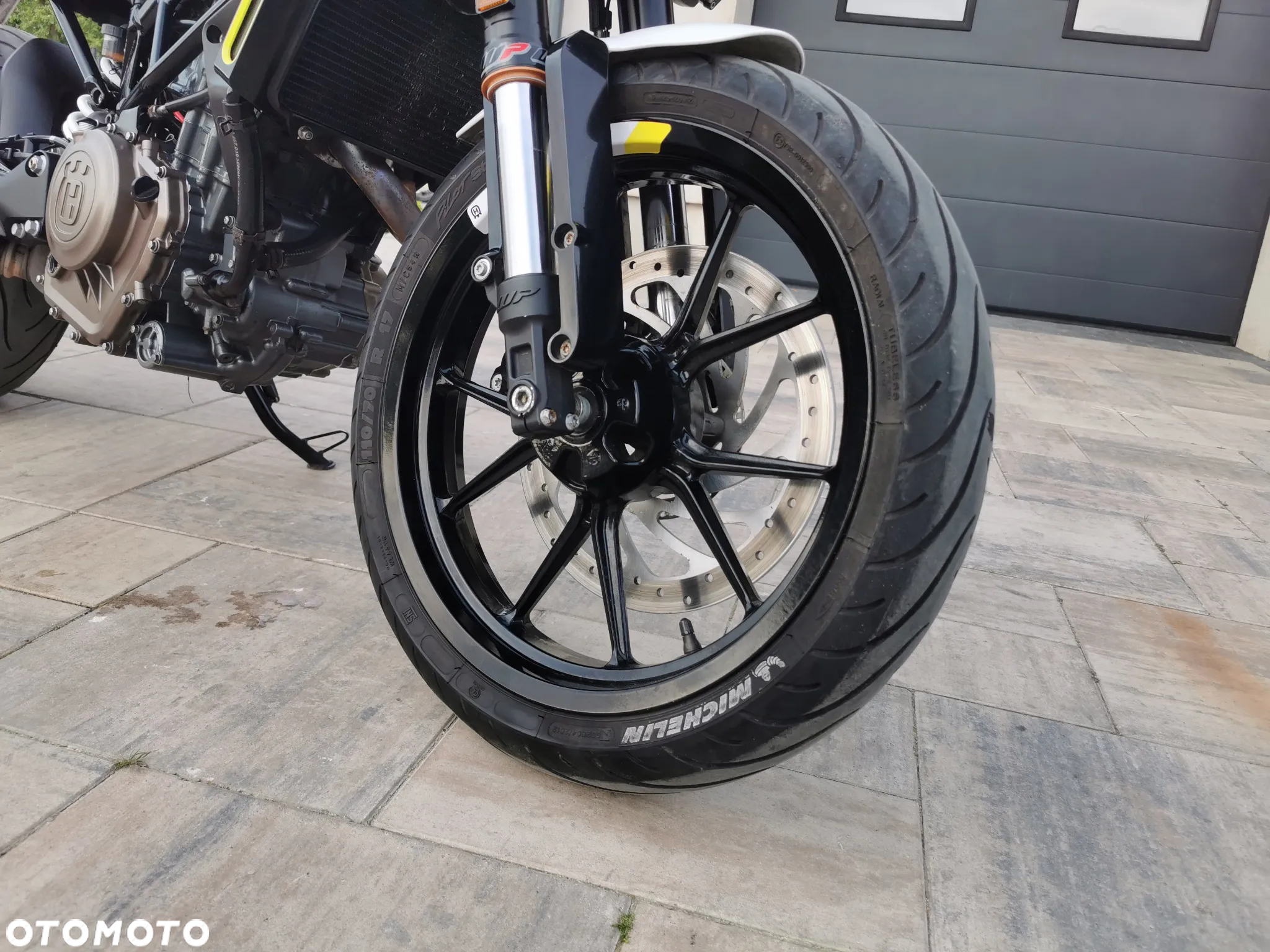 Husqvarna Vitpilen - 23
