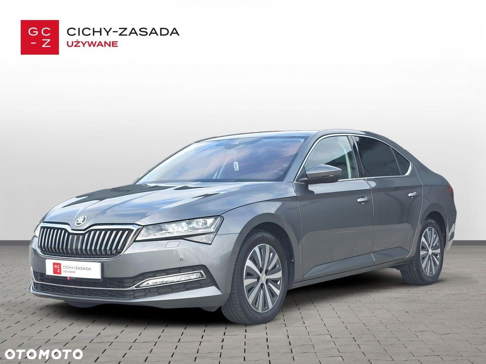 Skoda Superb 2.0 TDI SCR Style DSG - 2