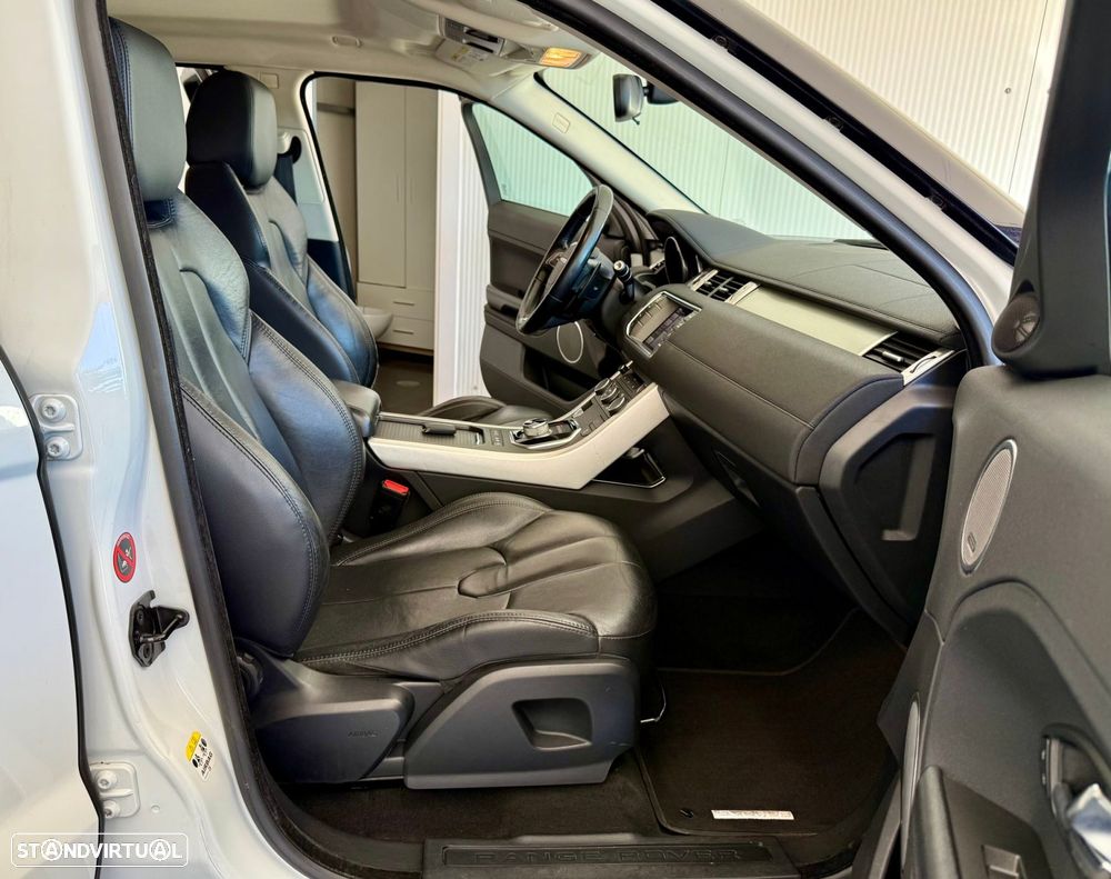 Land Rover Range Rover Evoque 2.2 TD4 Dynamic Auto - 29