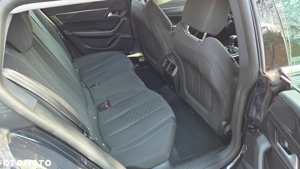 Peugeot 508 BlueHDi 130 Active Business-Paket - 12