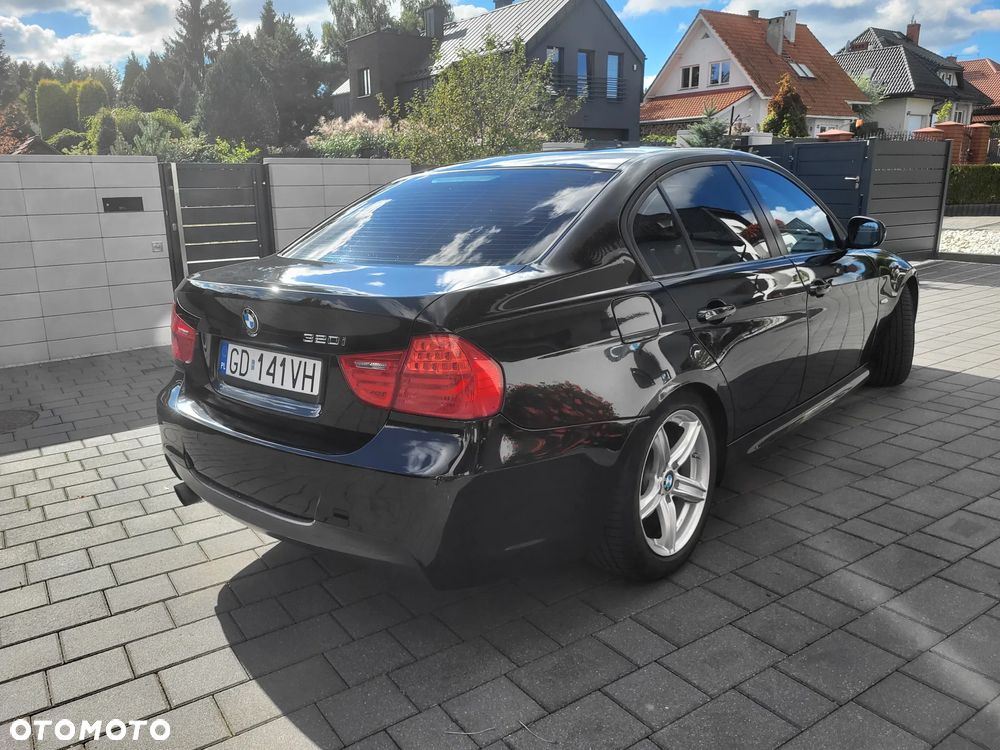 BMW Seria 3 320i - 2
