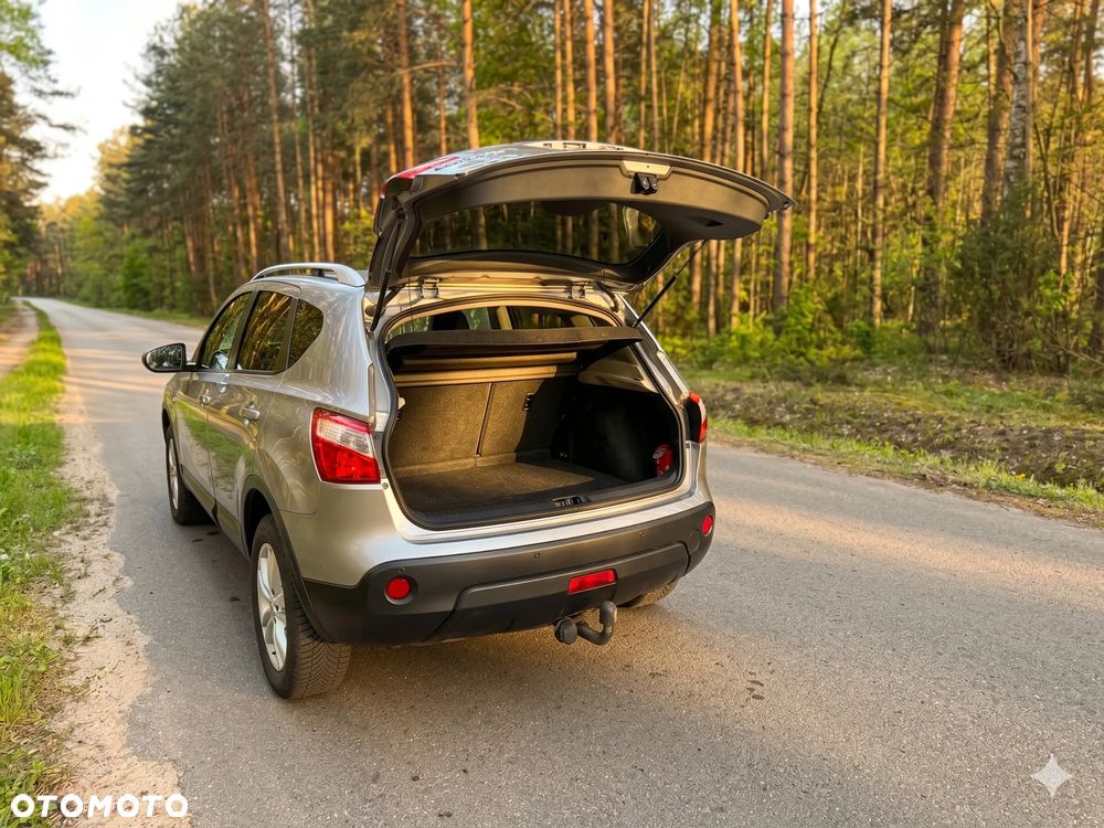 Nissan Qashqai 2.0 Tekna CVT - 8