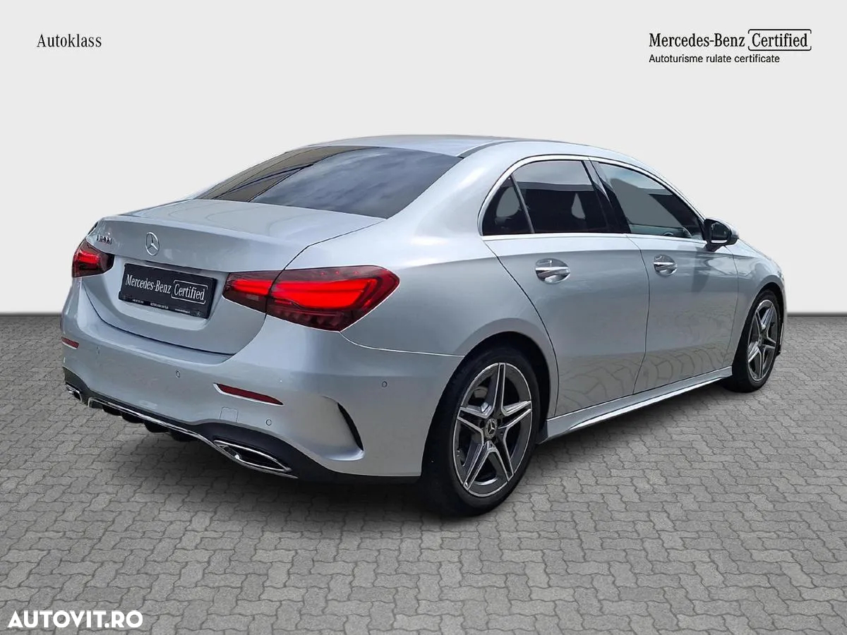 Mercedes-Benz A 200 MHEV 7G-DCT Sedan - 7
