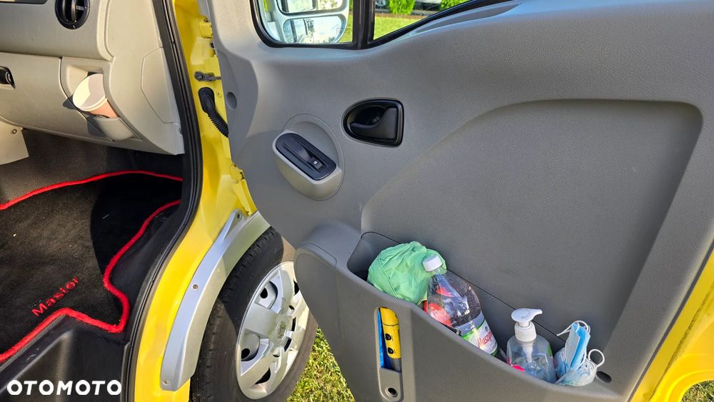 Renault Master - 18