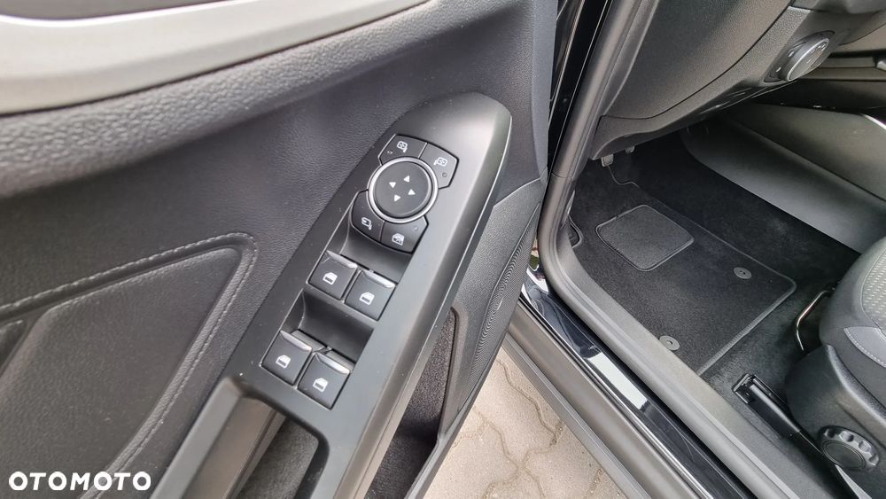 Ford Focus 1.0 EcoBoost 99g Titanium - 24