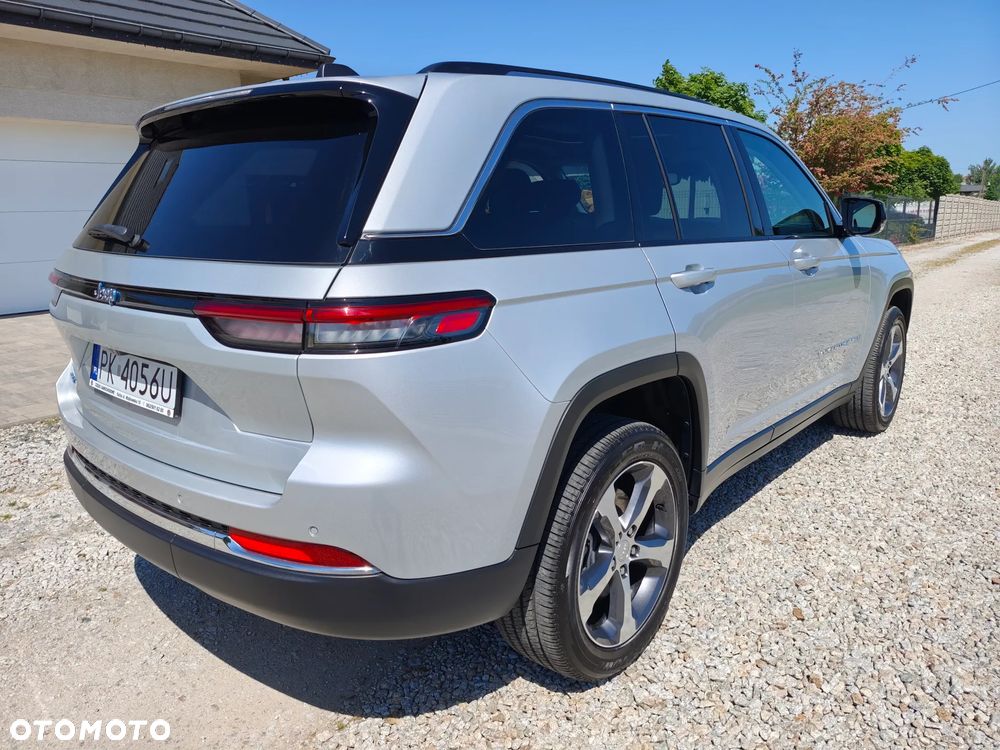 Jeep Grand Cherokee - 3