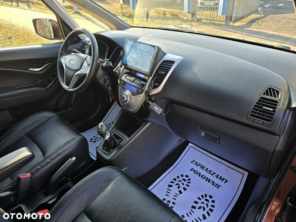 Hyundai ix20 - 19
