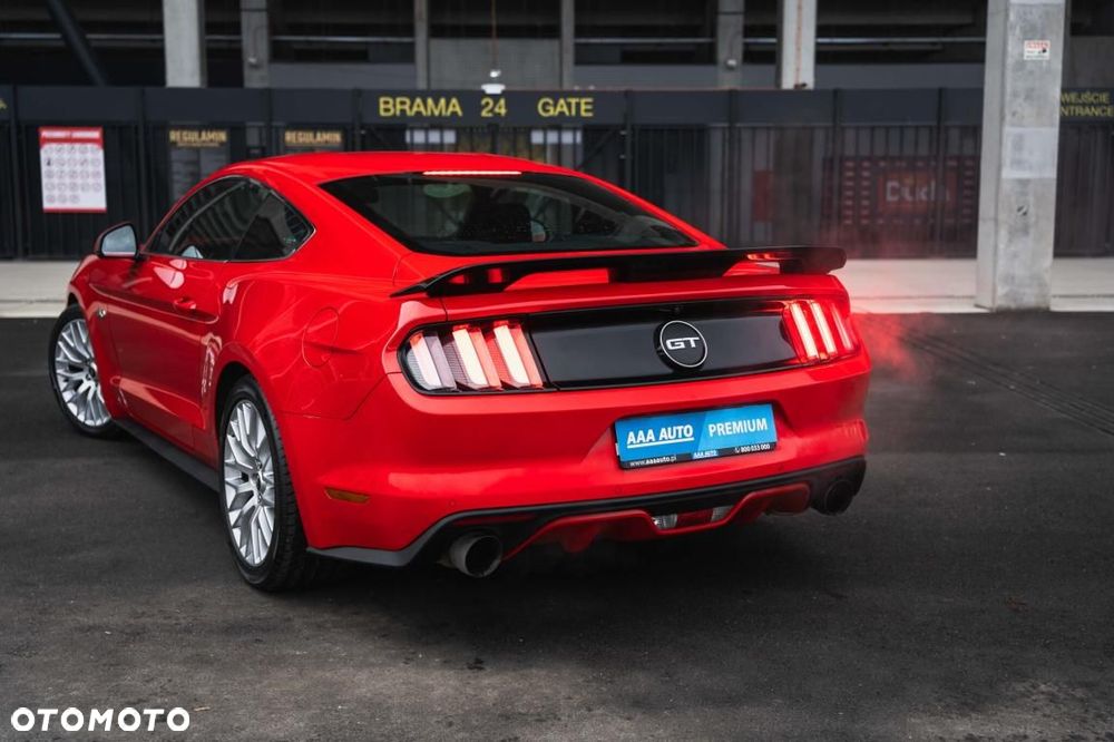 Ford Mustang - 17