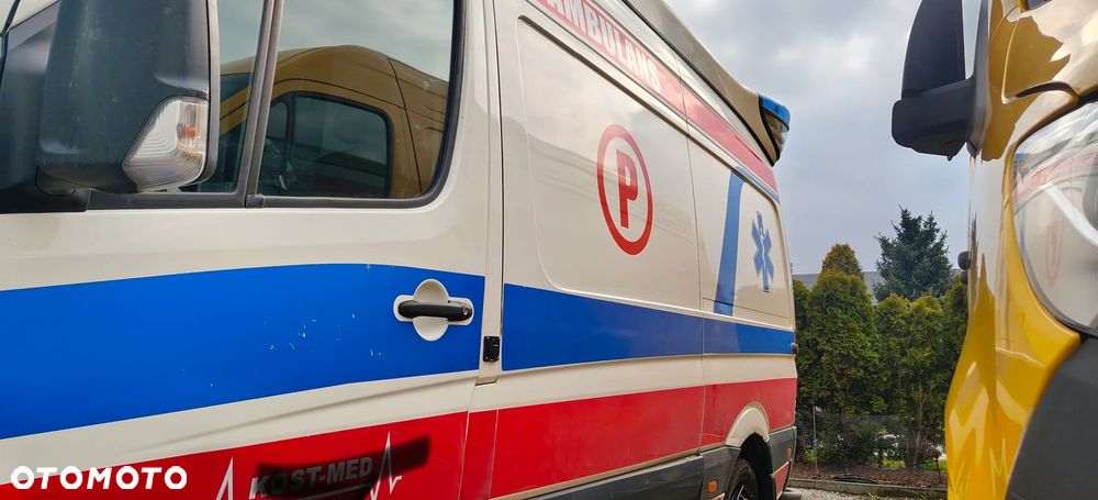 Mercedes-Benz Sprinter 316 Ambulans - 7