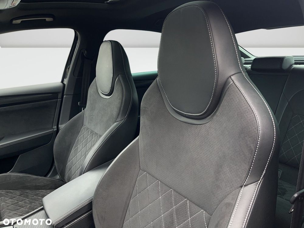Skoda Superb 2.0 TDI SCR 4x4 Sportline DSG - 18