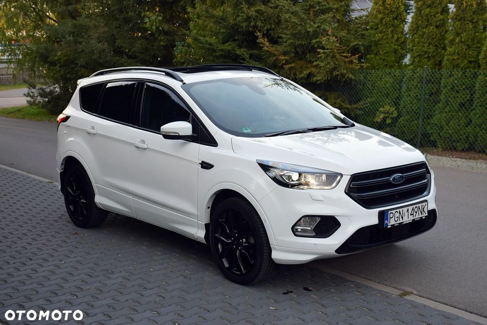 Ford Kuga 1.5 EcoBoost 2x4 Titanium - 11