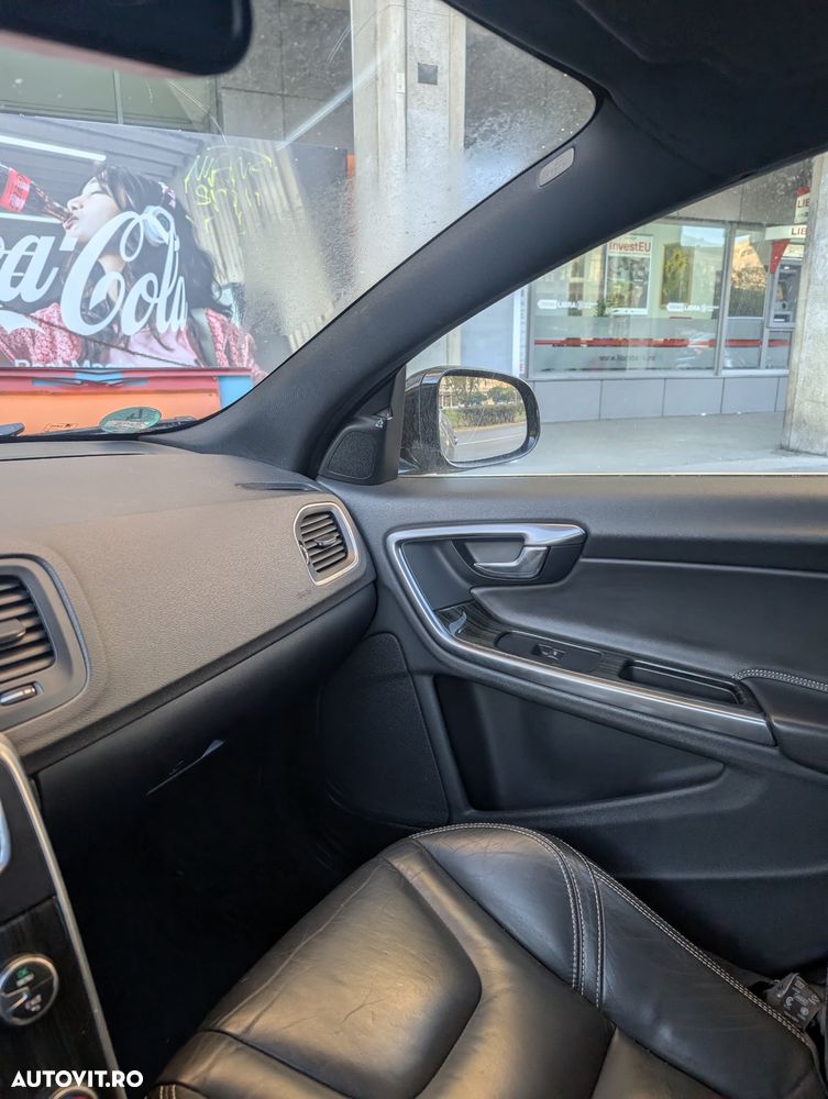 Volvo V60 - 18