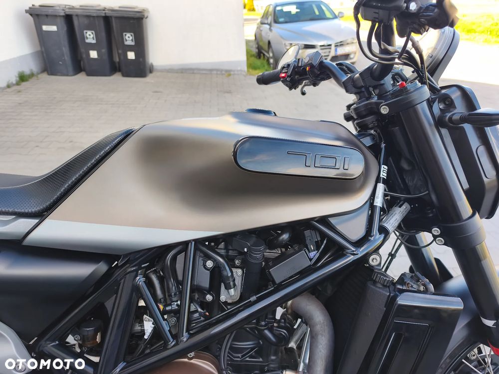 Husqvarna 701 - 20