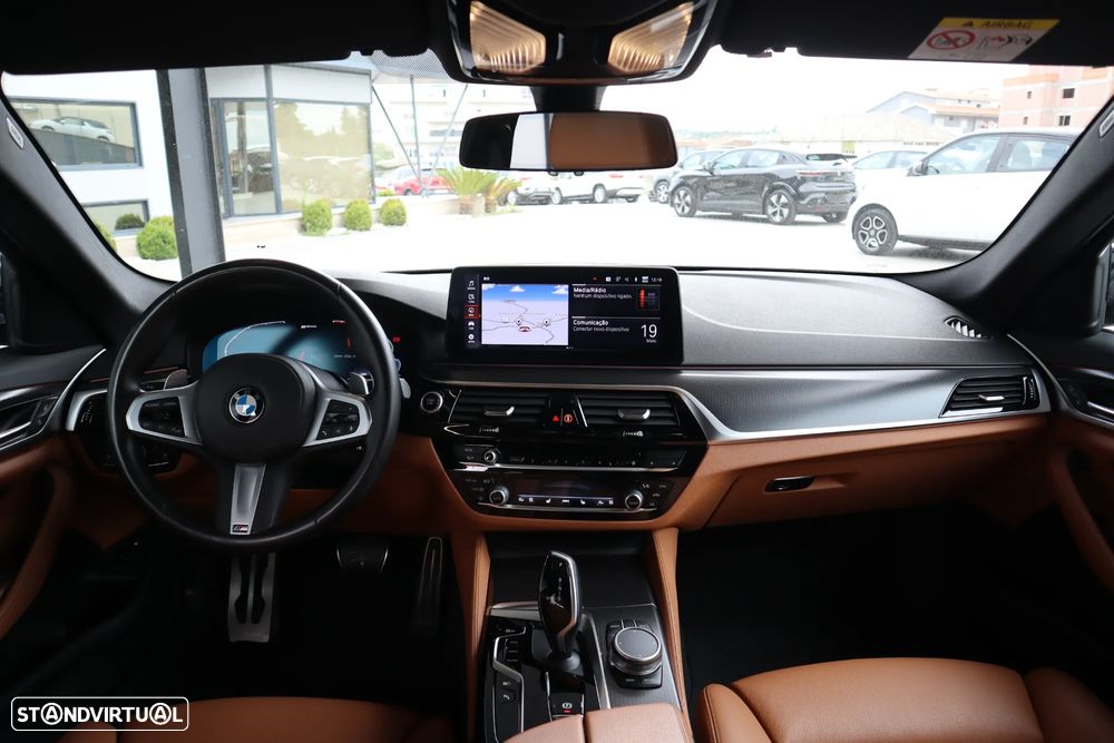 BMW 545 e xDrive Aut. M Sport Edition - 14