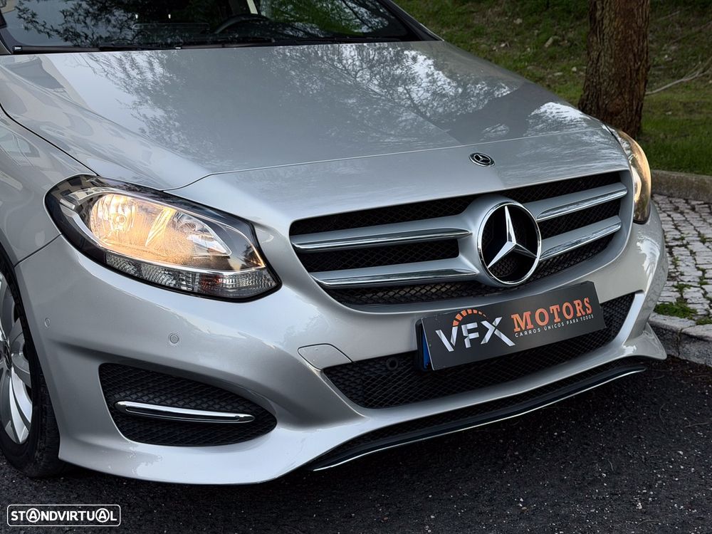 Mercedes-Benz B 180 d Style - 17