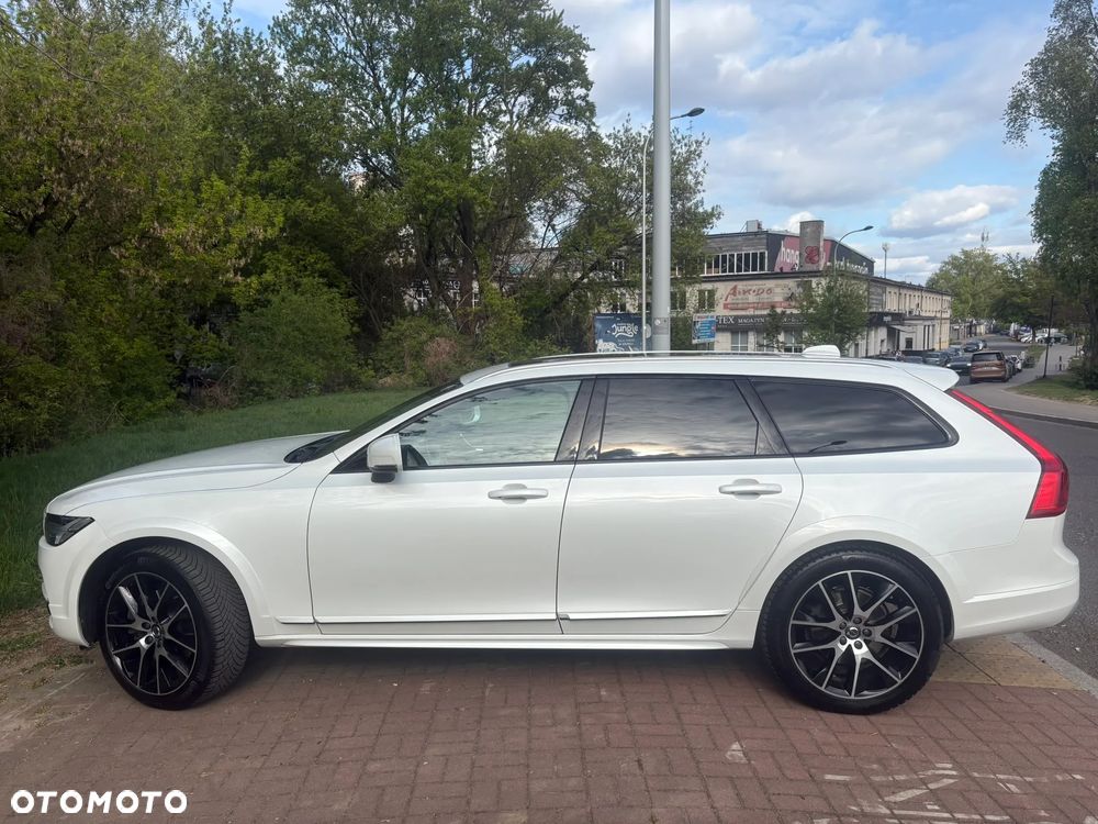 Volvo V90 Cross Country D5 AWD - 34
