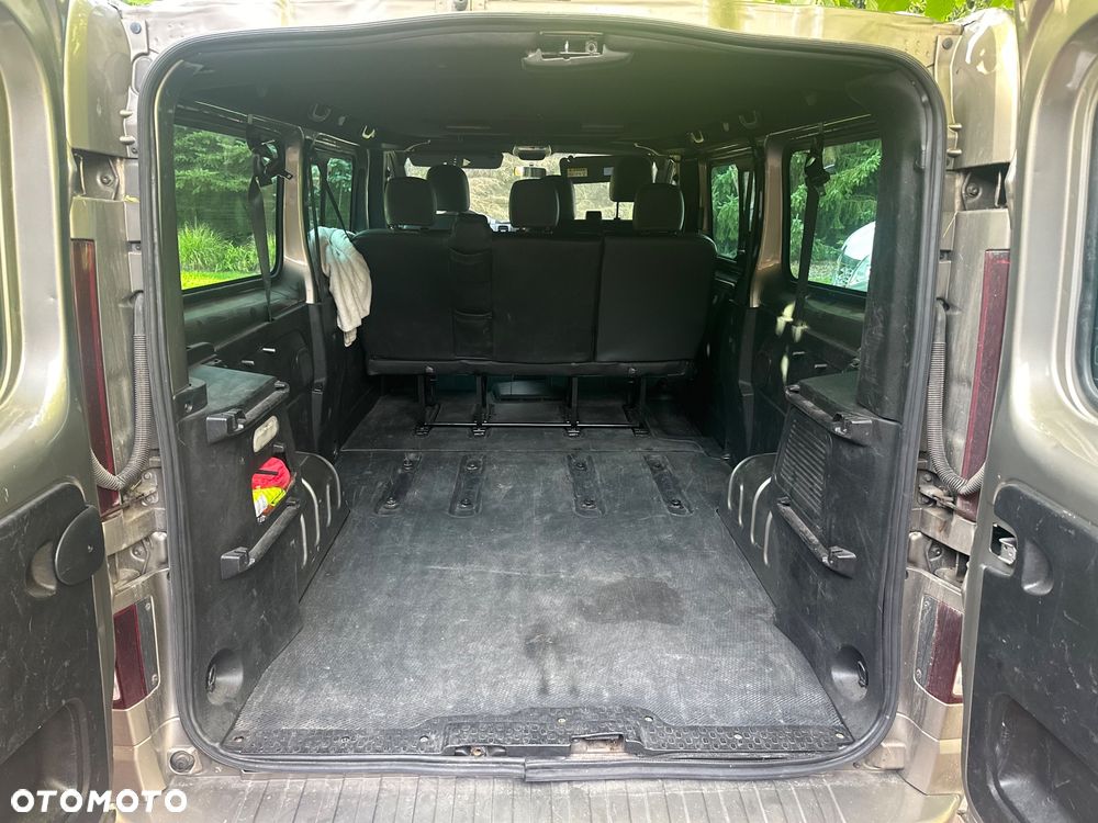 Opel Vivaro - 5
