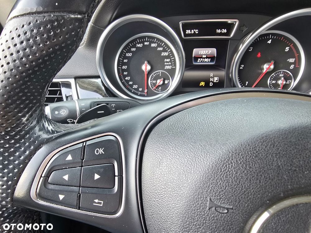 Mercedes-Benz GLE - 9