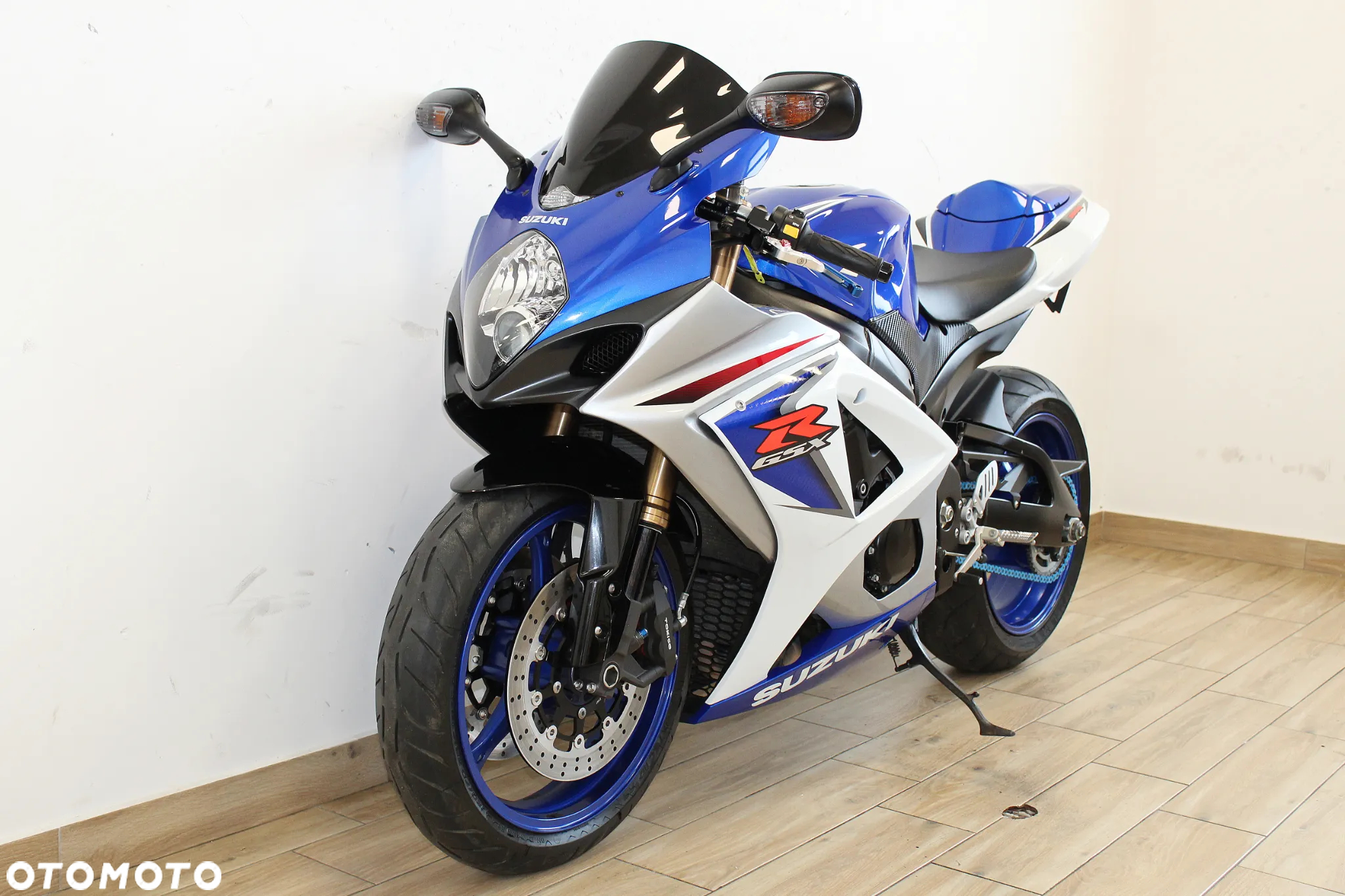 Suzuki GSX-R - 12