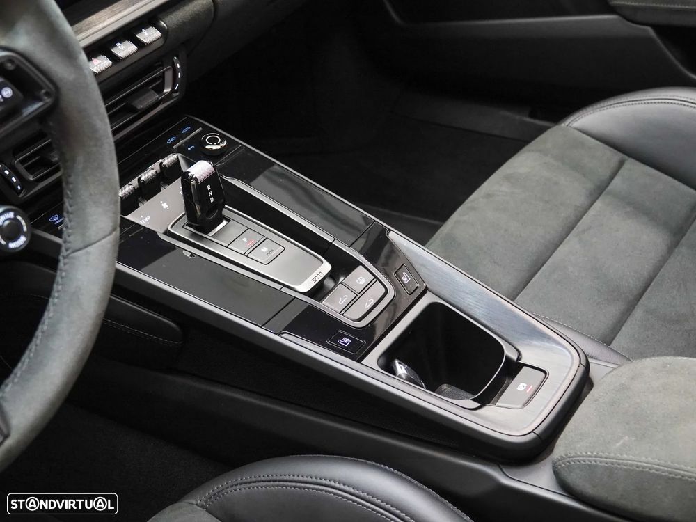 Porsche 911 (992) Carrera GTS PDK - 29
