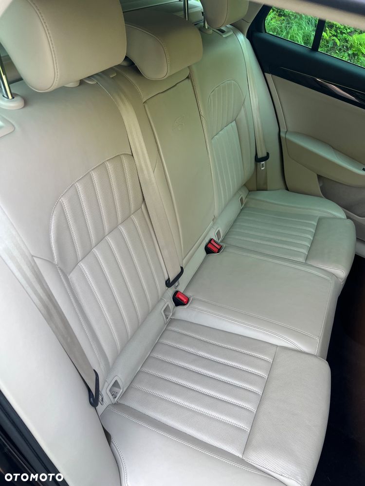 Skoda Superb 2.0 TSI 4x4 L&K DSG - 14