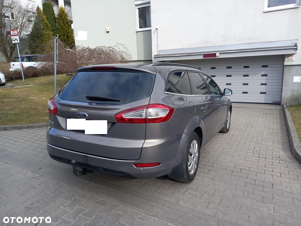 Ford Mondeo 2.0 TDCi Trend - 12