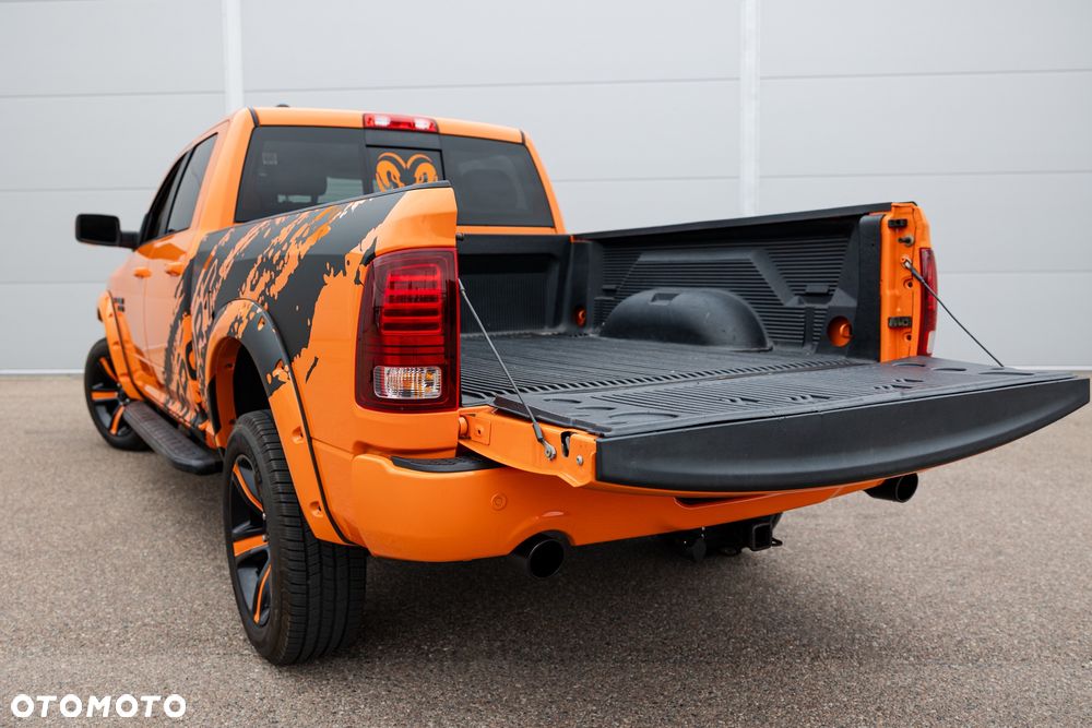 Dodge RAM 5.7 4x4 - 17