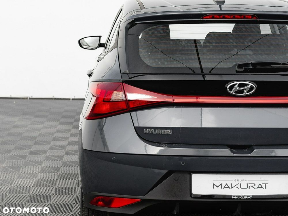 Hyundai i20 1.2 Pure - 12